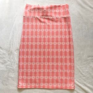 pink stretch pencil skirt